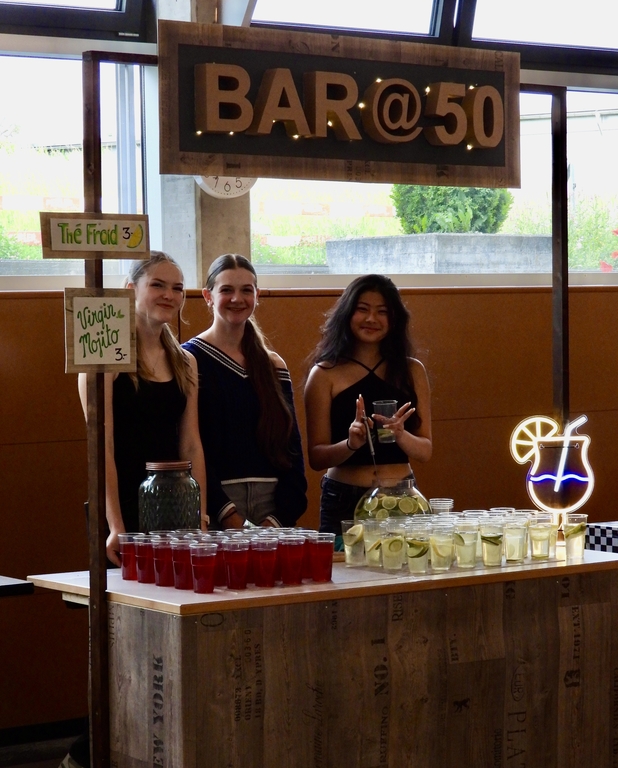 Image - 50_ans_bar.JPG
